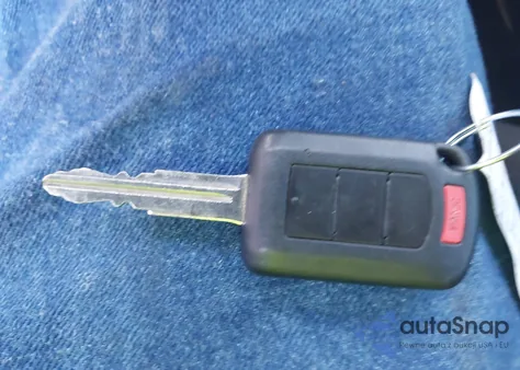 2017 Mitsubishi Lancer Es/Le z USA, uszkodzony, nr VIN JA32U2FU7HU009607